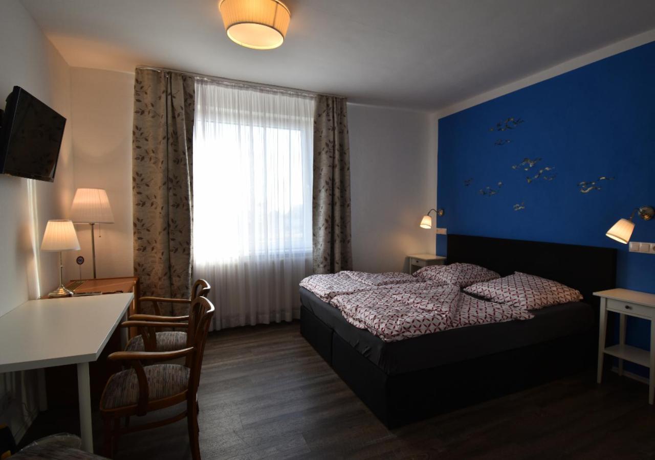 Großes Doppelzimmer